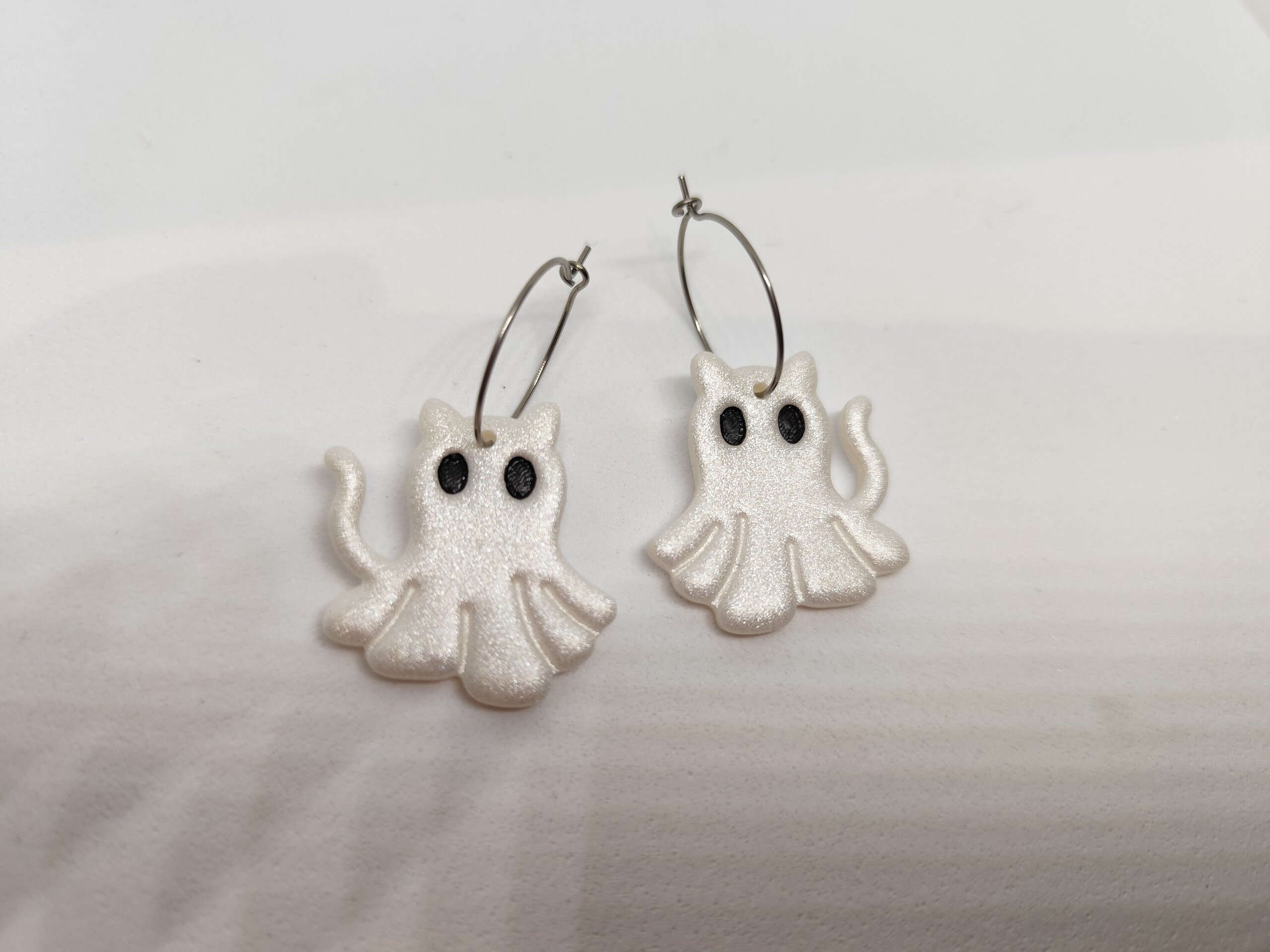 Gatitos fantasma - 1